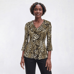 Womens Floral & Ivy 3/4 Ruffle Neck Leopard Pleater Blouse